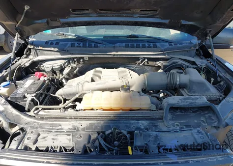 2017 Ford F-150 Raptor из США, поврежденный, VIN 1FTFW1RG8HFA98279